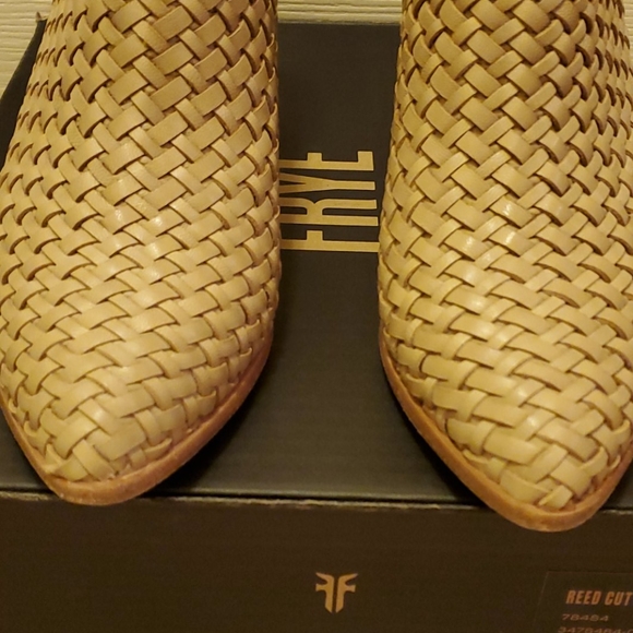 Frye Bootie - Picture 4 of 9